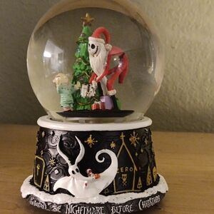 Disney Nightmare Before Christmas Jack Skellington Musical Snow Globe